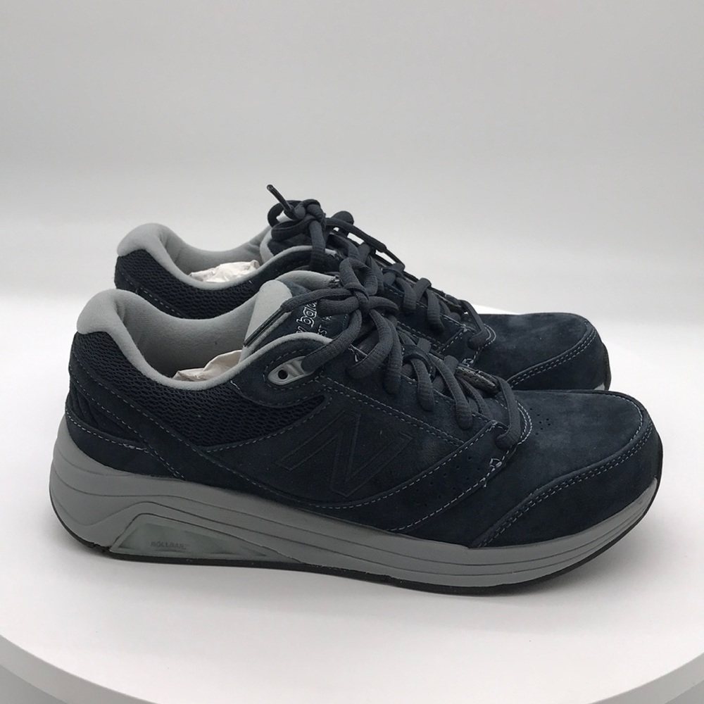 New Balance womens Sneakers size 6 US